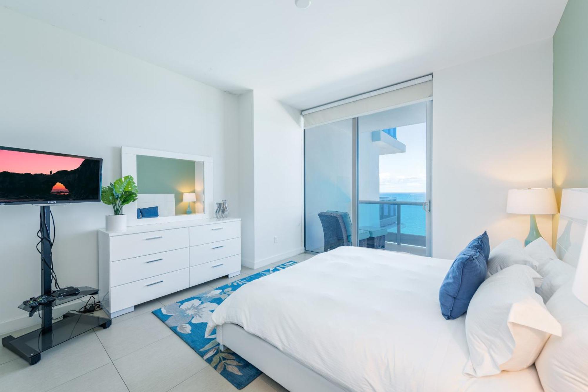 Bluebird Suites Monte Carlo Miami Beach Kamer foto