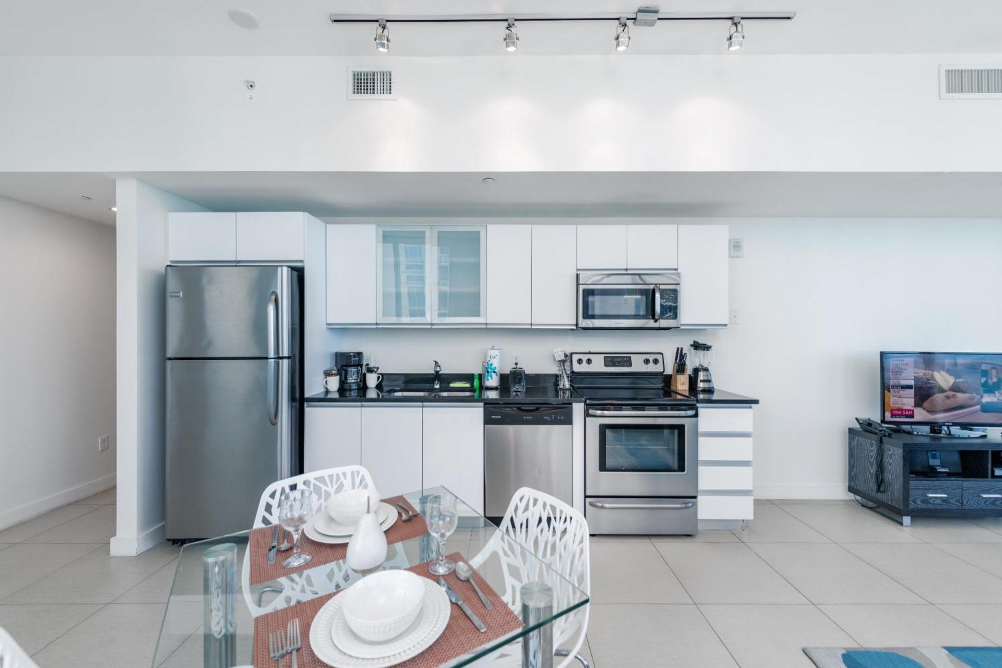 Bluebird Suites Monte Carlo Miami Beach Kamer foto