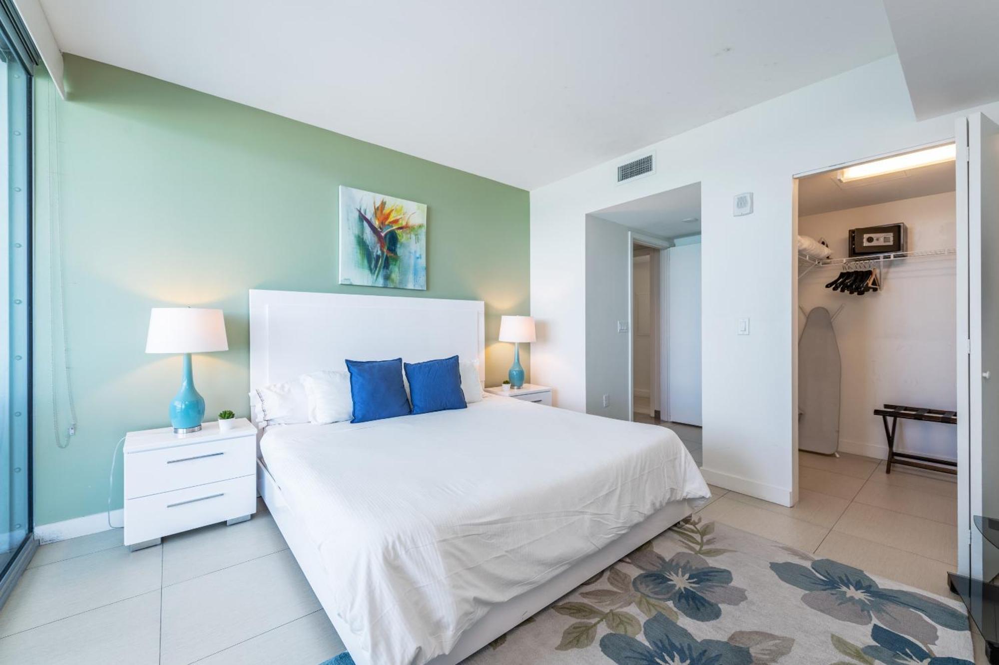 Bluebird Suites Monte Carlo Miami Beach Kamer foto