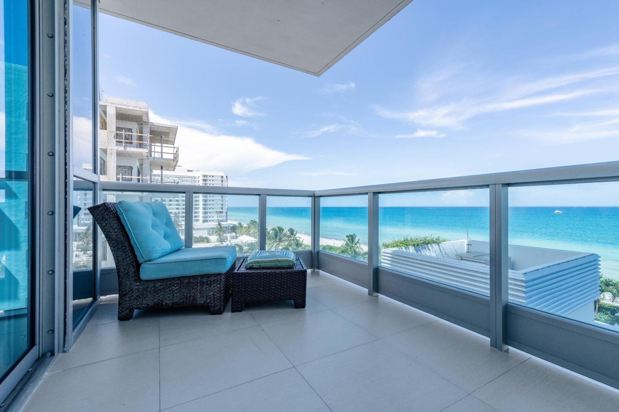 Bluebird Suites Monte Carlo Miami Beach Kamer foto